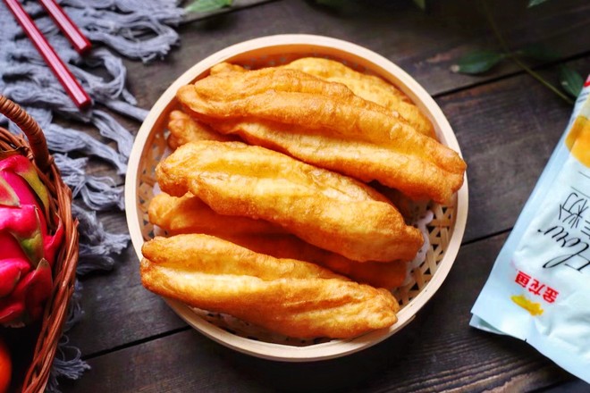 Yeast Version of Fried Dough Sticks recipe