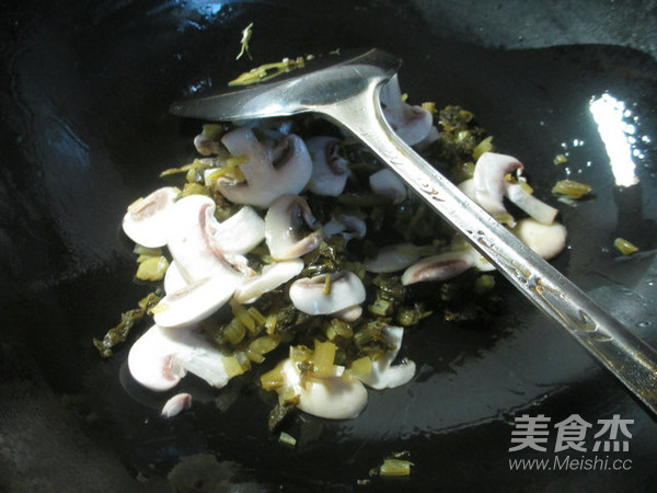 Pickled Vegetable Mushroom Soup recipe