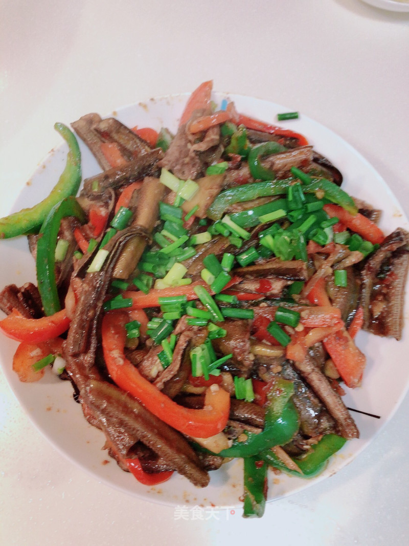 Spicy Green Pepper Eel recipe