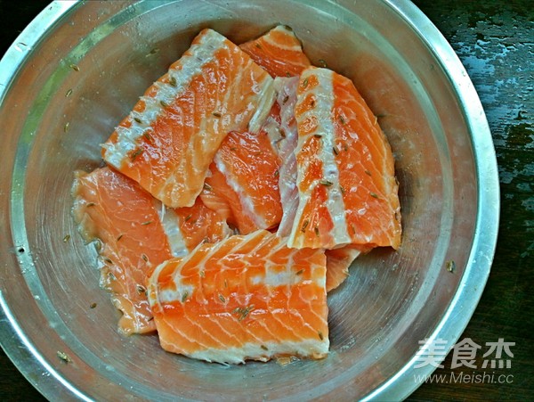 Fried Salmon Bone recipe