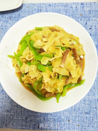 Dried Tofu Skin with Hot Peppers recipe