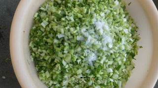 Homemade Sour Pickles recipe