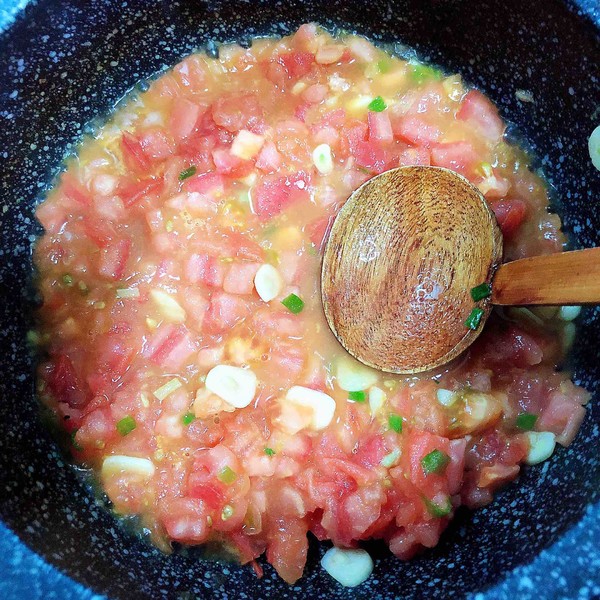 Tomato Beef Brisket Hot Pot Noodles recipe