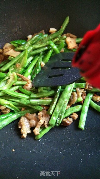 Stir-fried String Beans recipe