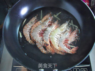 The Taste from The Ocean-boiled Nine-section Prawns recipe