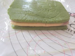 Matcha Two-color Almond Cookies recipe