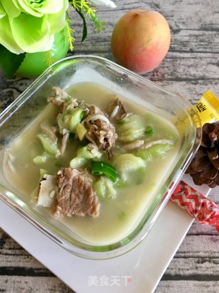 Loofah Pork Ribs Soup recipe