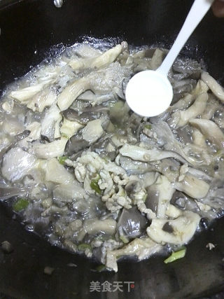 Shredded Mushrooms recipe