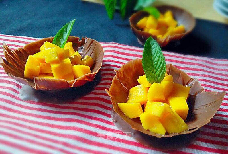 Chocolate Mango Cup recipe