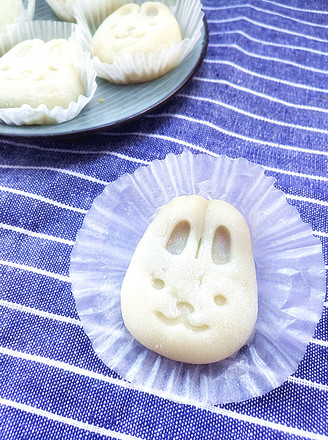 Tutu Snowy Mooncakes recipe