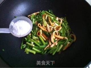 Celery Stir-fried Tofu recipe