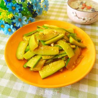 Stir-fried Cucumber Slices recipe