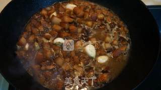 Braised Pork with Mushrooms recipe