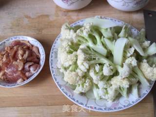 Dry Stir-fried Organic Cauliflower recipe