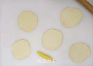 #四session Baking Contest and It's Love to Eat Festival#custard Filling Rose Flower Bread recipe