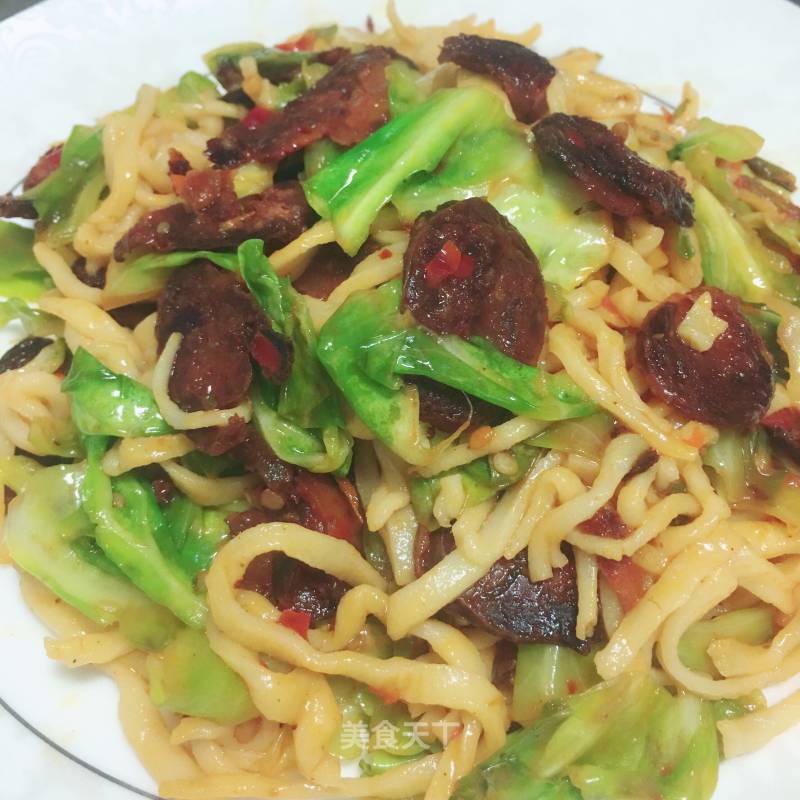 Fried Noodles with Sausage recipe