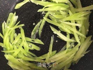 Stir-fried Lettuce recipe