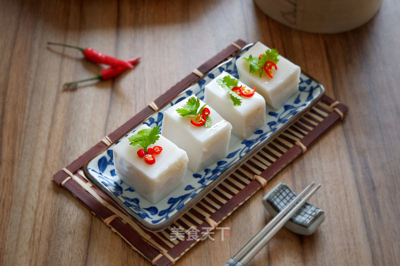 Snow White Pigskin Jelly recipe
