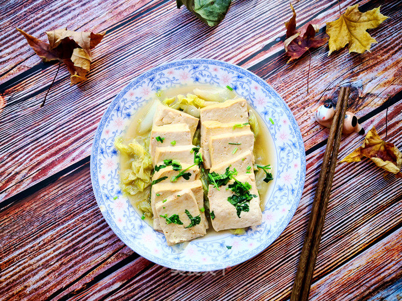 Tofu Stewed with Cabbage