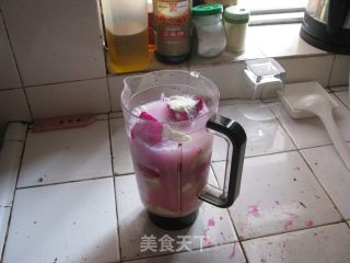 Summer Refreshing Drink (2)-dragon Fruit Banana Smoothie recipe