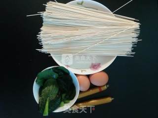 Ham and Egg Noodles recipe