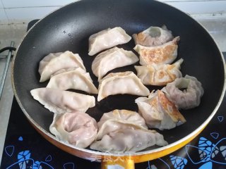 Fried Dumplings with Minced Meat and Mashed Potatoes recipe