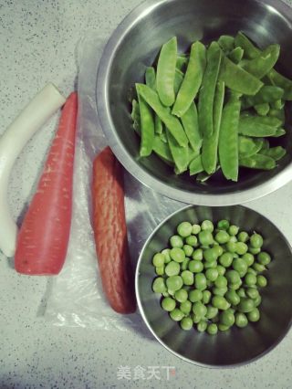 Fried Peas with Snow Peas recipe