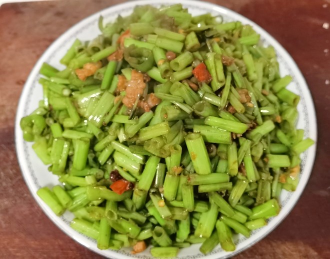 Stir-fried Water Spinach with Tempeh with Rice recipe