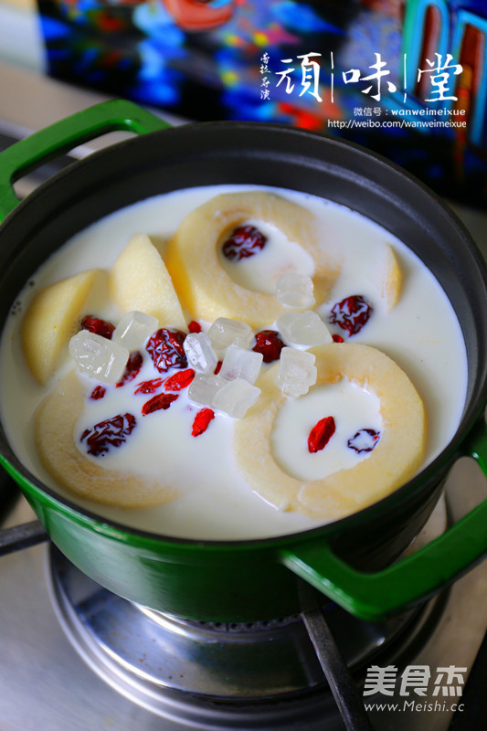 Stewed Osmanthus Pear with Fresh Milk recipe