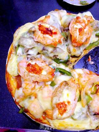 Sea Road Beef and Prawns 9-inch Pizza recipe