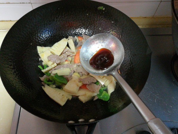 Fried Pork with Winter Bamboo Shoots recipe