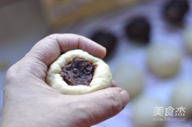 Red Bean and Lotus Seed Mooncake recipe