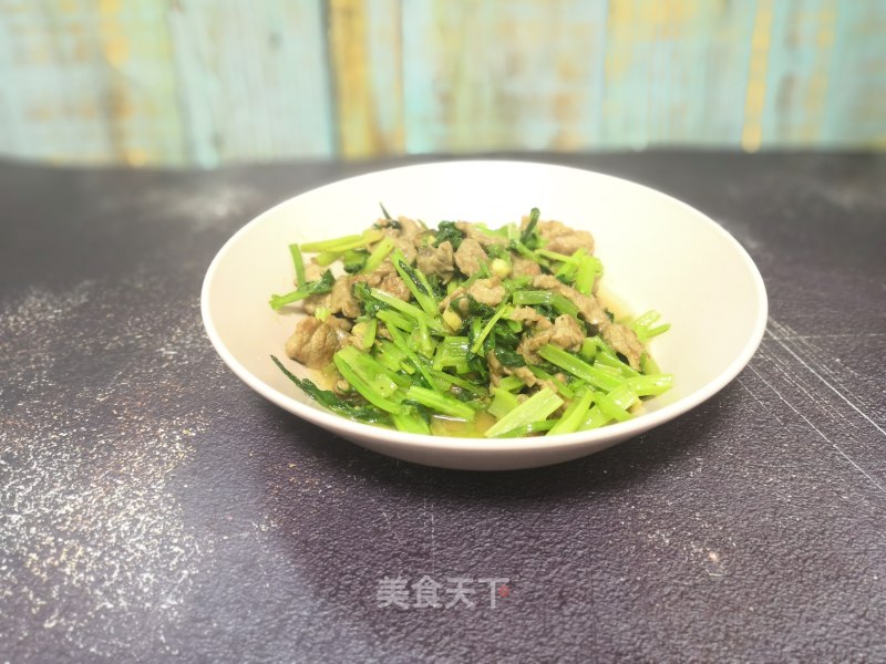 Celery Stir-fried Beef recipe