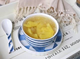 Pineapple and Tremella Soup recipe