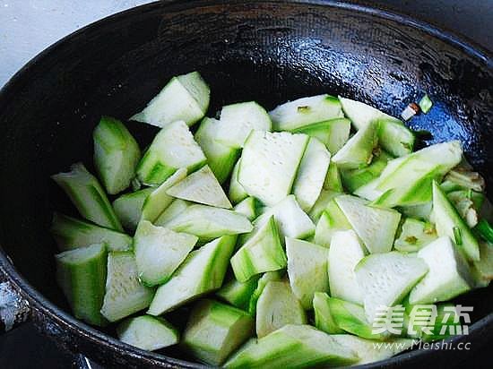 Vegetarian Fried Snake Gourd recipe