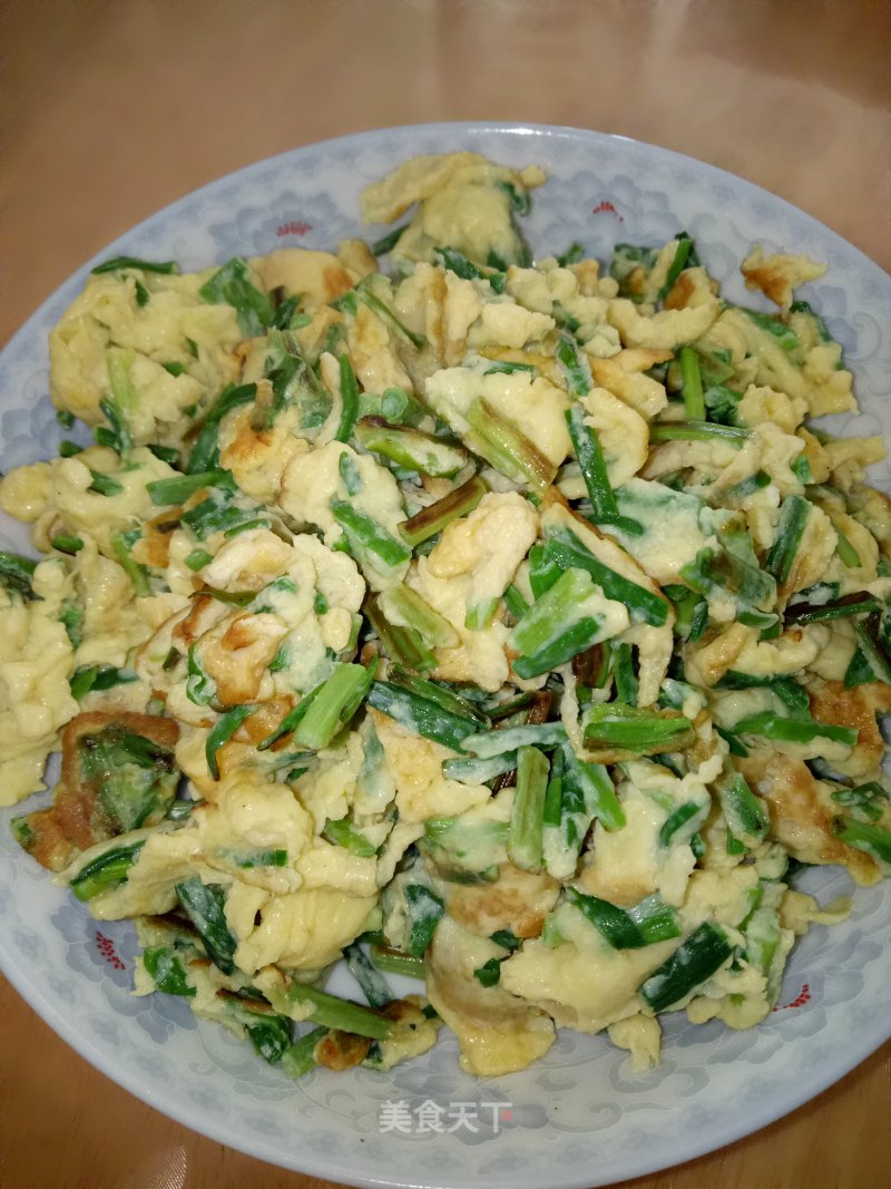 Scrambled Eggs with Garlic recipe