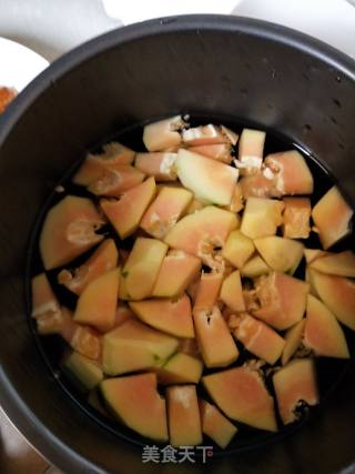 Papaya Stewed Peach Gum recipe