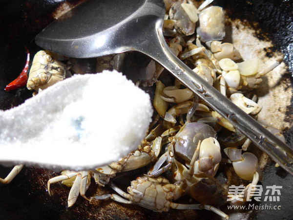 Stir-fried White Jade Crab recipe