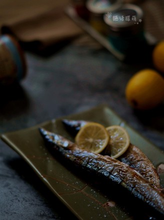 Salt-grilled Saury recipe