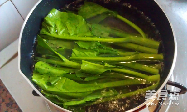 Stir-fried Beef with Kale recipe