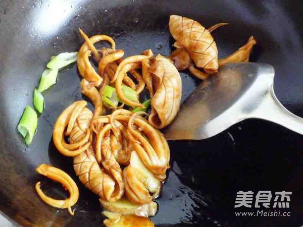 Squid with Sauce recipe