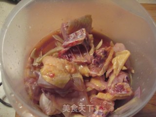 Steamed Chicken with Winter Bamboo Shoots recipe