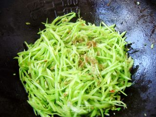 [jianjiang Noodles Made in A Pattern] Double-wire Fried Noodles recipe