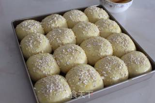 Creamy Oatmeal Meal Buns recipe