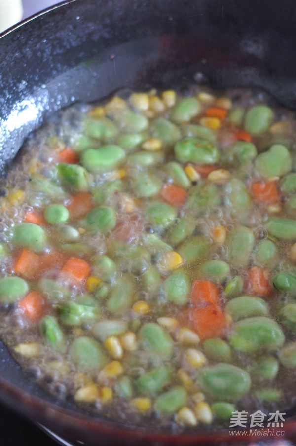 Fried Chicken with Broad Beans recipe