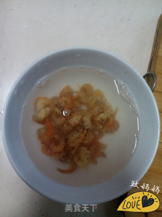 Cucumber with Sea Rice recipe