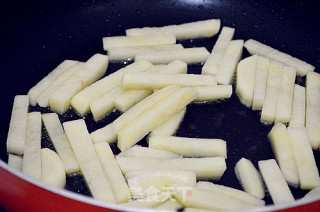 Stir-fried Cowpea with Potato recipe