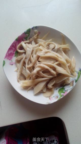 Breakfast + Shredded King Pleurotus + Millet Congee recipe