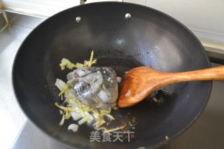 Full of Umami Flavor-[soy Milk Fish Head Rice Cake Soup] recipe