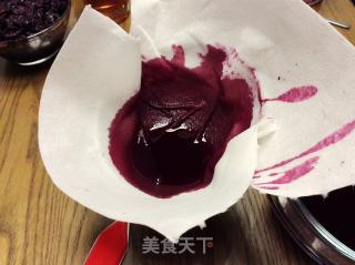 Grape and Blueberry Blended Wine By: Special Writer of Blueberry Gourmet of Pulan High-tech recipe